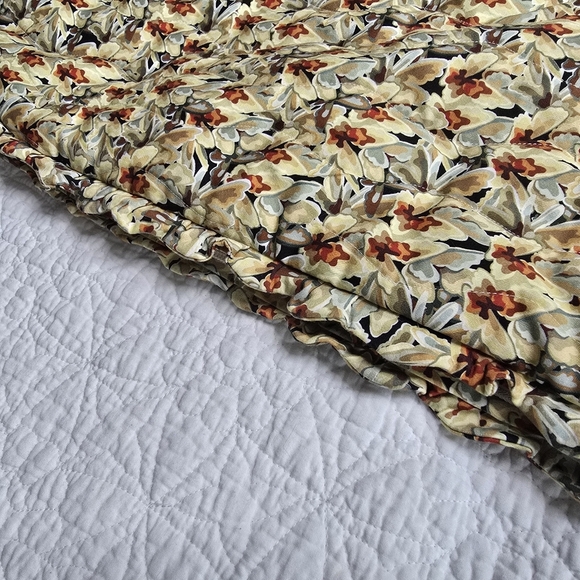 Kika Vargas Baby Quilted Ruffle Edge Floral Print Sleep Sack Wearable Blanket - Picture 10 of 14